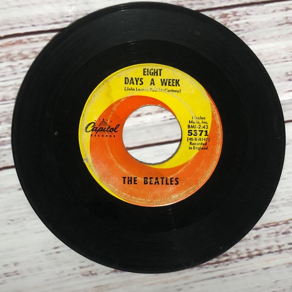 The Beatles Set of 4 Vinyl Capitol Records 45 RPM Vintage Classics England Press - Picture 5 of 13